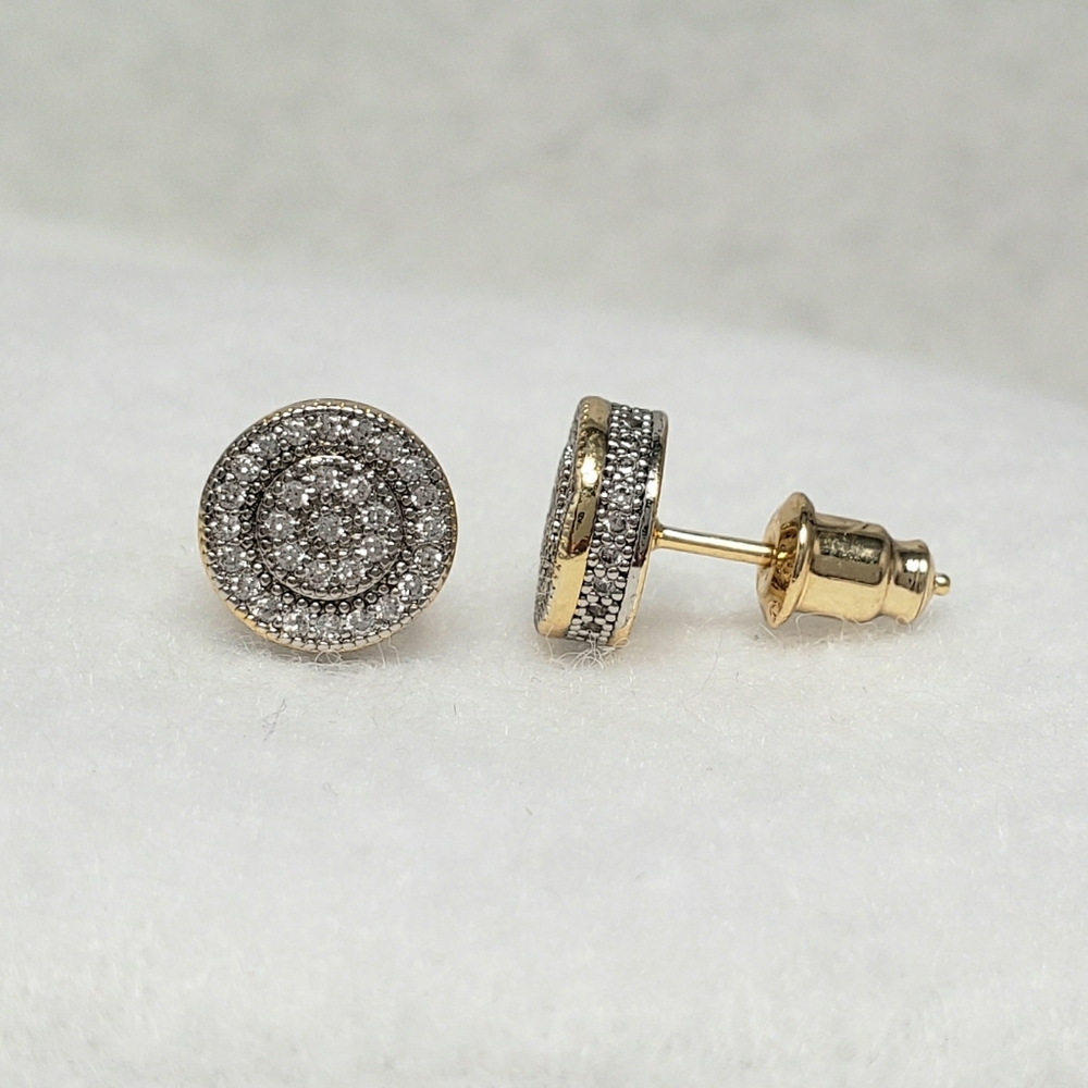 18k Pave Studs - Picture 5 of 7